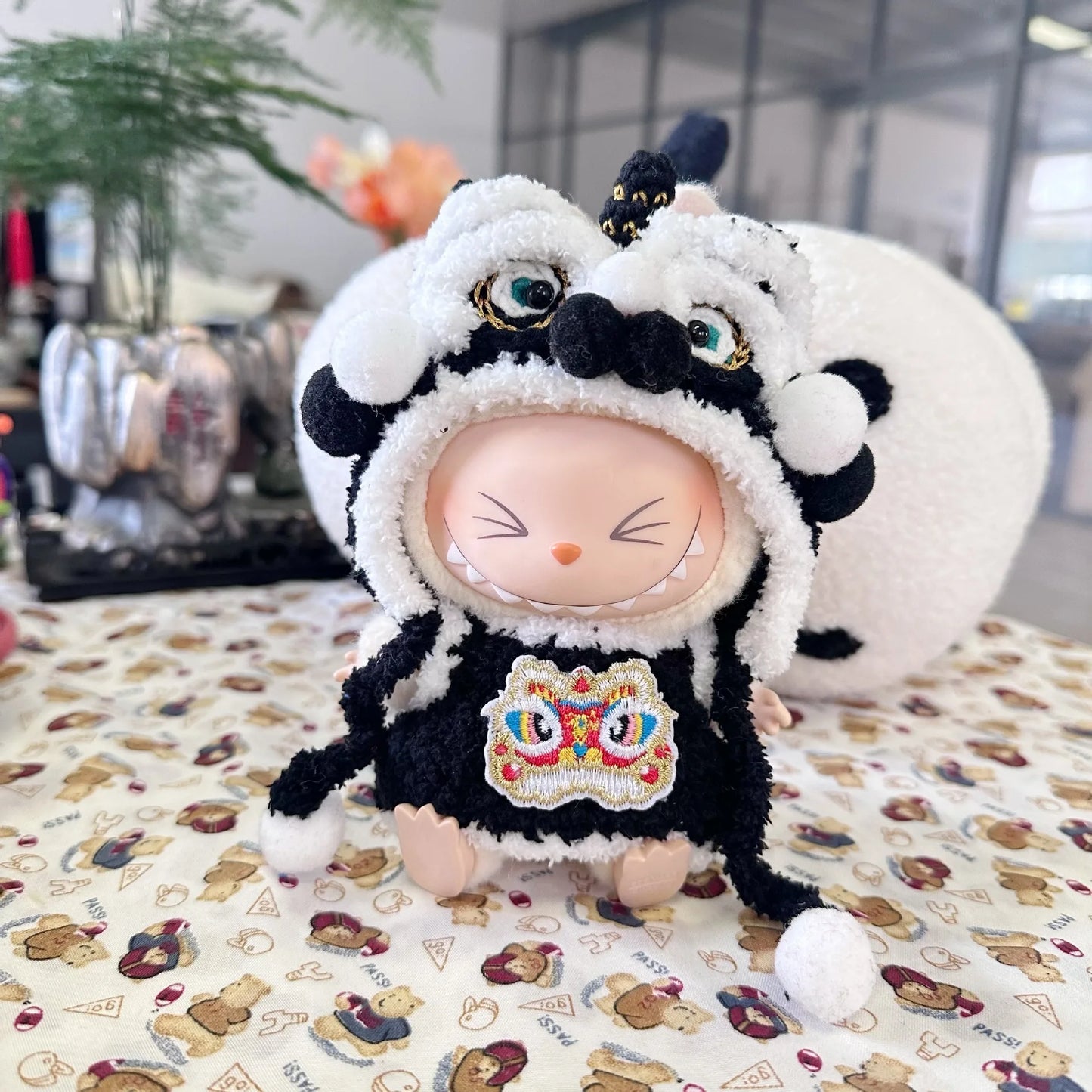 Labubu Clothes 17cm Labubu Clothes Red Festive Attire Great Red Awakening Lion Clothes Dolls Accessories Labubu Ropa